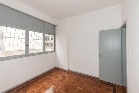 Apartamento à venda com 42m², 1 quarto e sem vagaQuarto