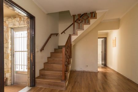 Casa à venda com 150m², 3 quartos e 2 vagasSala