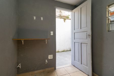 Casa à venda com 150m², 3 quartos e 2 vagasQuarto de Serviço