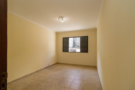 Casa à venda com 150m², 3 quartos e 2 vagasQuarto 2