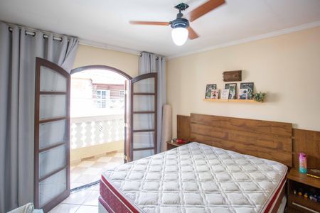 Casa à venda com 198m², 3 quartos e 2 vagasQuarto Suite 1