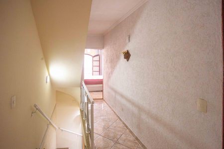 Casa à venda com 198m², 3 quartos e 2 vagasHall