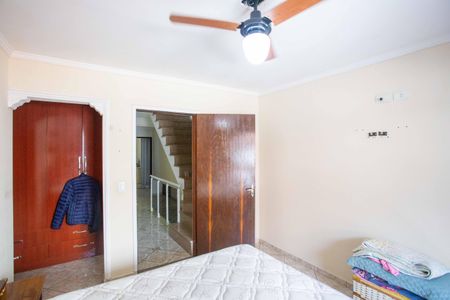 Casa à venda com 198m², 3 quartos e 2 vagasQuarto Suite 1