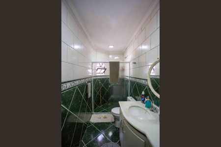 Casa à venda com 198m², 3 quartos e 2 vagasBanheiro da Suíte 1