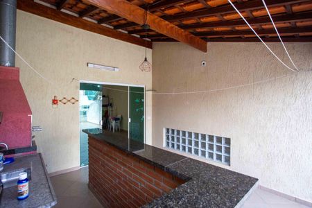 Casa à venda com 198m², 3 quartos e 2 vagasEspaço Gourmet