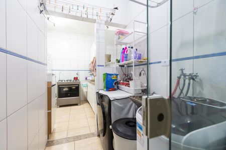 Casa de condomínio à venda com 74m², 3 quartos e 1 vaga Casa de condomínio à venda com 74m², 3 quartos e 1 vagaÁrea de Serviço