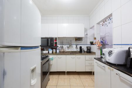 Casa de condomínio à venda com 74m², 3 quartos e 1 vaga Casa de condomínio à venda com 74m², 3 quartos e 1 vagaCozinha