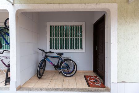 Casa de condomínio à venda com 74m², 3 quartos e 1 vaga Casa de condomínio à venda com 74m², 3 quartos e 1 vagaÁrea Externa