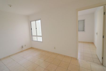 Sala de apartamento à venda com 2 quartos, 47m² em Quitaúna, Osasco