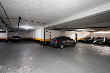 Apartamento à venda com 44m², 1 quarto e 1 vaga Apartamento à venda com 44m², 1 quarto e 1 vagaVada