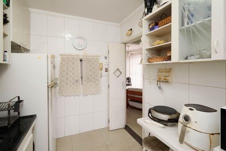Apartamento à venda com 44m², 1 quarto e 1 vaga Apartamento à venda com 44m², 1 quarto e 1 vagaCozinha - Armários