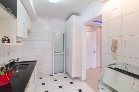 Apartamento à venda com 52m², 2 quartos e 1 vagaCozinha e área de serviço