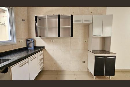 Casa para alugar com 105m², 3 quartos e 2 vagasCozinha