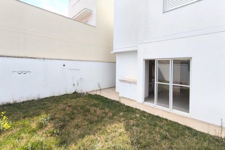 Casa para alugar com 170m², 3 quartos e 2 vagasQuintal
