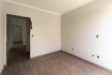 Casa para alugar com 170m², 3 quartos e 2 vagasQuarto