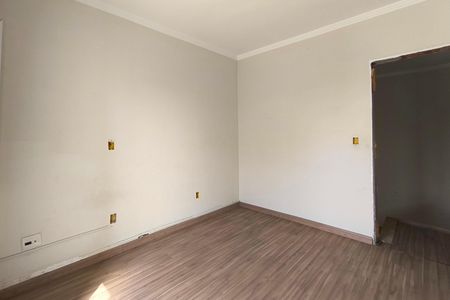 Casa para alugar com 170m², 3 quartos e 2 vagasQuarto 2