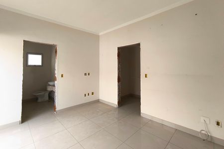 Casa para alugar com 170m², 3 quartos e 2 vagasSala