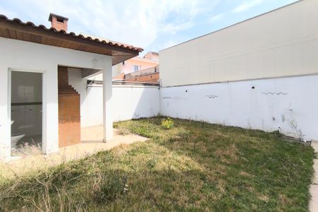 Casa para alugar com 170m², 3 quartos e 2 vagasQuintal