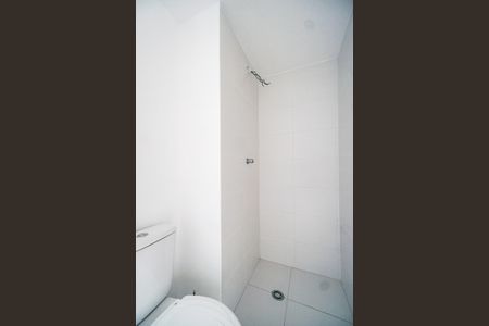 Banheiro da suíte de apartamento para alugar com 1 quarto, 27m² em Penha de França, São Paulo