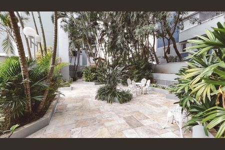 Apartamento à venda com 95m², 4 quartos e 2 vagasÁrea comum