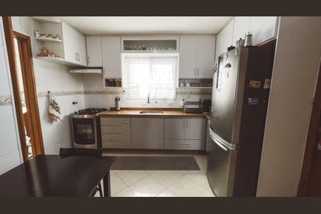 Apartamento à venda com 95m², 4 quartos e 2 vagasCozinha