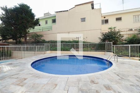 Apartamento à venda com 95m², 4 quartos e 2 vagasÁrea comum - Piscina