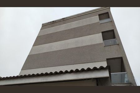 Apartamento à venda com 33m², 1 quarto e sem vaga Apartamento à venda com 33m², 1 quarto e sem vagaFachada