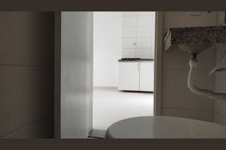 Apartamento à venda com 33m², 1 quarto e sem vaga Apartamento à venda com 33m², 1 quarto e sem vagaBanheiro Social