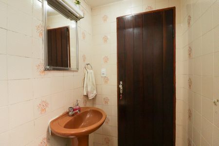 Casa à venda com 160m², 3 quartos e sem vagaBanheiro