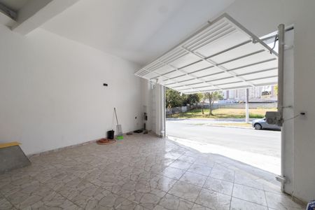 Casa para alugar com 72m², 2 quartos e sem vagaGaragem