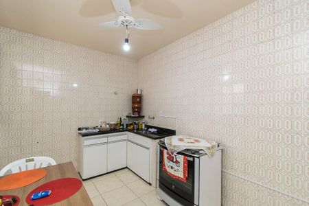 Apartamento à venda com 78m², 2 quartos e 1 vagaCozinha