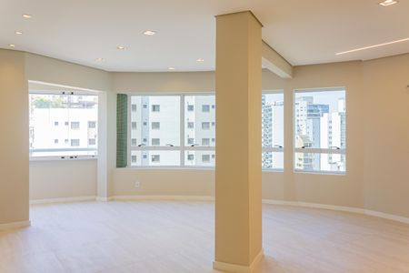 Apartamento para alugar com 105m², 2 quartos e 3 vagasSala