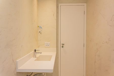Apartamento para alugar com 105m², 2 quartos e 3 vagasBanheiro