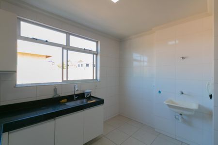 Apartamento para alugar com 150m², 2 quartos e 2 vagas Apartamento para alugar com 150m², 2 quartos e 2 vagasCozinha