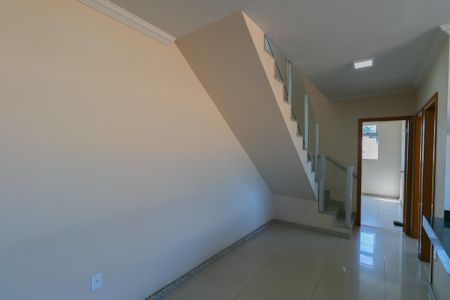 Apartamento para alugar com 150m², 2 quartos e 2 vagas Apartamento para alugar com 150m², 2 quartos e 2 vagasCozinha