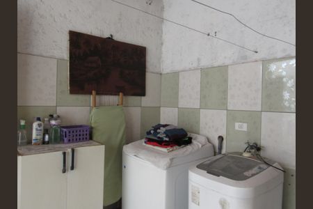 Casa à venda com 220m², 3 quartos e 2 vagasÁrea de Serviço