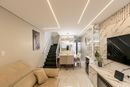 Sala de casa para alugar com 3 quartos, 115m² em Cidade Patriarca, São Paulo