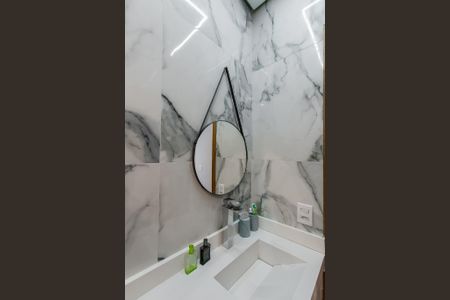 Casa à venda com 115m², 3 quartos e 2 vagas Casa à venda com 115m², 3 quartos e 2 vagasBanheiro Social