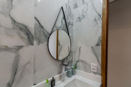 Casa à venda com 115m², 3 quartos e 2 vagas Casa à venda com 115m², 3 quartos e 2 vagasBanheiro Social