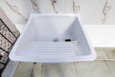 Apartamento para alugar com 100m², 2 quartos e sem vagaLavanderia