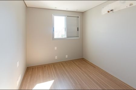 Apartamento à venda com 65m², 2 quartos e 2 vagasQuarto 1