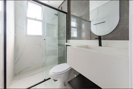 Apartamento à venda com 65m², 2 quartos e 2 vagasBanheiro social