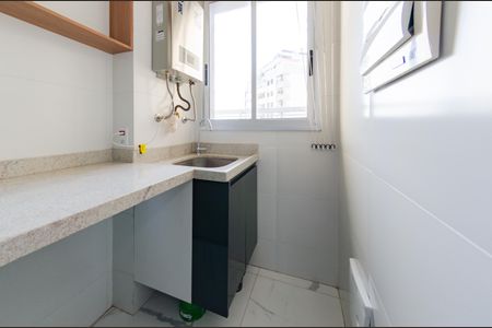 Apartamento à venda com 65m², 2 quartos e 2 vagasÁrea de Serviço