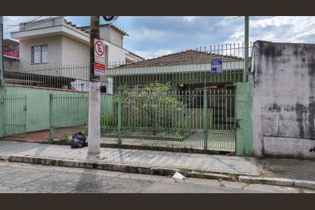 Casa à venda com 400m², 4 quartos e 8 vagasFachada