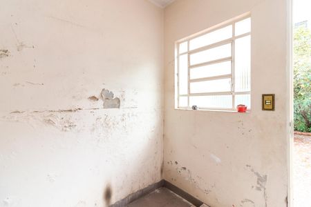 Casa à venda com 400m², 4 quartos e 8 vagasQuarto de Serviço