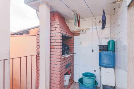 Casa à venda com 182m², 3 quartos e 3 vagas Casa à venda com 182m², 3 quartos e 3 vagasChurrasqueira