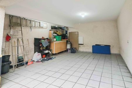 Casa à venda com 182m², 3 quartos e 3 vagas Casa à venda com 182m², 3 quartos e 3 vagasGaragem