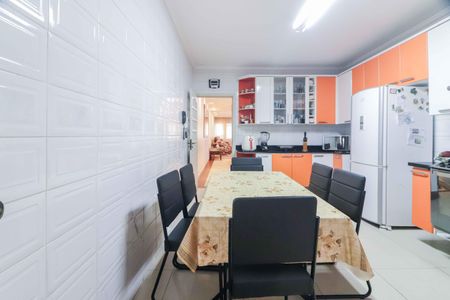 Casa à venda com 182m², 3 quartos e 3 vagas Casa à venda com 182m², 3 quartos e 3 vagasCozinha