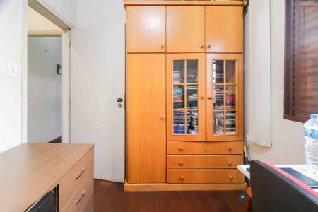 Casa à venda com 182m², 3 quartos e 3 vagas Casa à venda com 182m², 3 quartos e 3 vagasQuarto 2