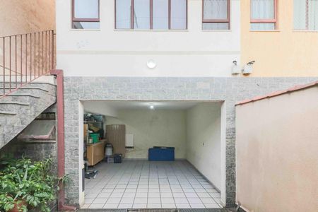 Casa à venda com 182m², 3 quartos e 3 vagas Casa à venda com 182m², 3 quartos e 3 vagasGaragem